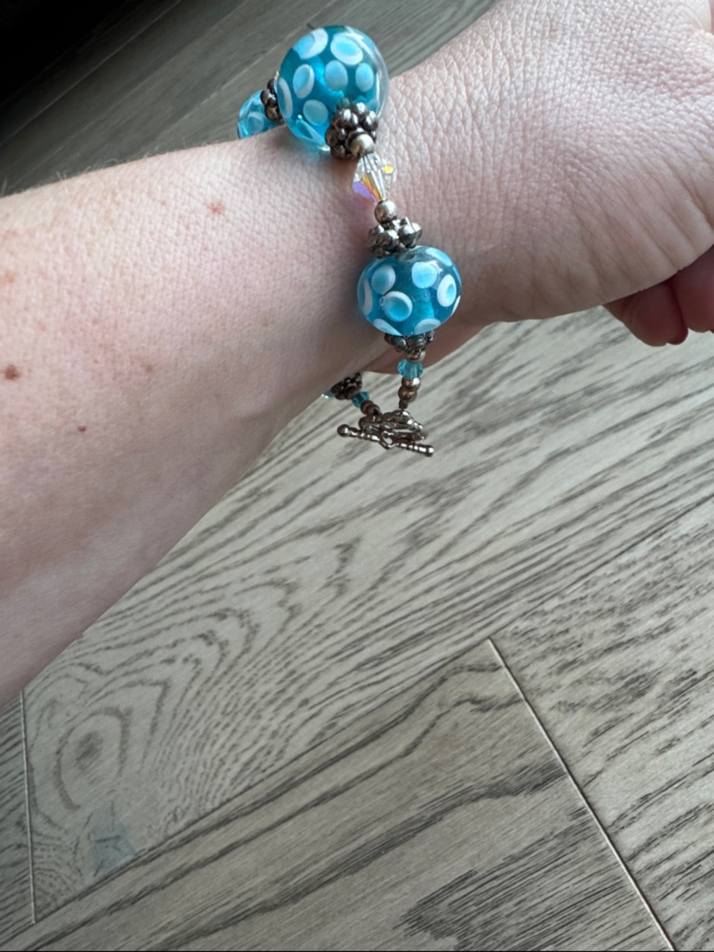 Handcrafted Blue Glass Bead Bracelet with Swarovski Crystals and Silver Accents - Picture 4 of 4
